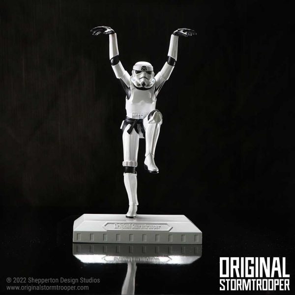 Stormtrooper Crane Kick 20.5cm - Image 5