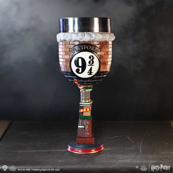Harry Potter Platform 9 3/4 Collectible Goblet - Image 5