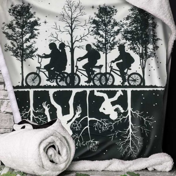 Stranger Things Throw 100*150cm - Image 2